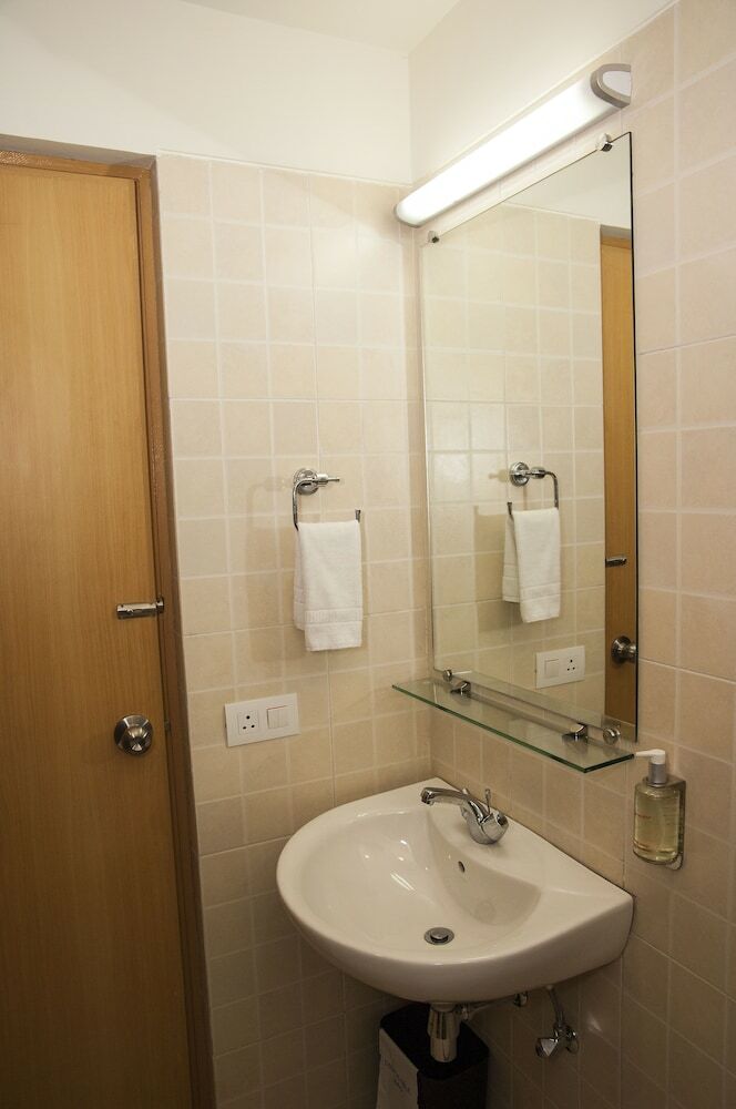 Hotel Ginger Vapi