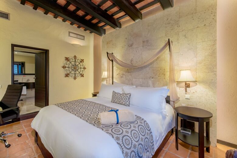 Hotel Hodelpa Nicolas De Ovando