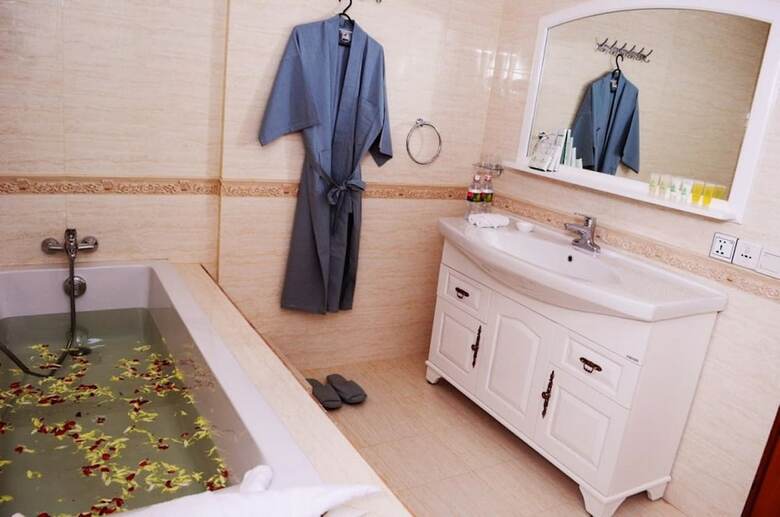 Myat Nan Yone Hotel
