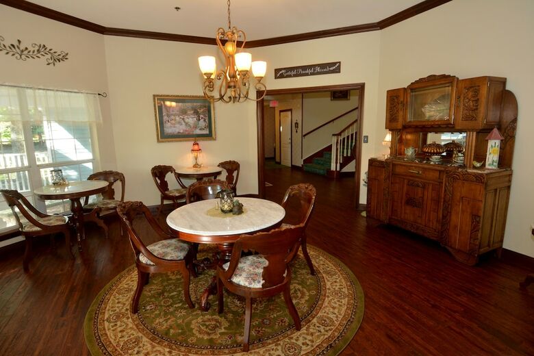 Bradford House Bed & Breakfast