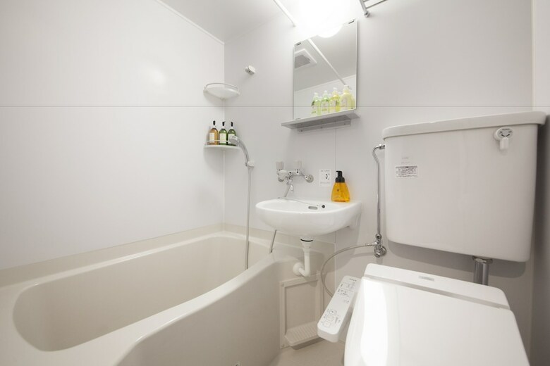 Centurion Ladies Hostel Ueno Park - Caters To Women