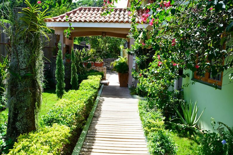 Mynt Retreat Bed And Breakfast