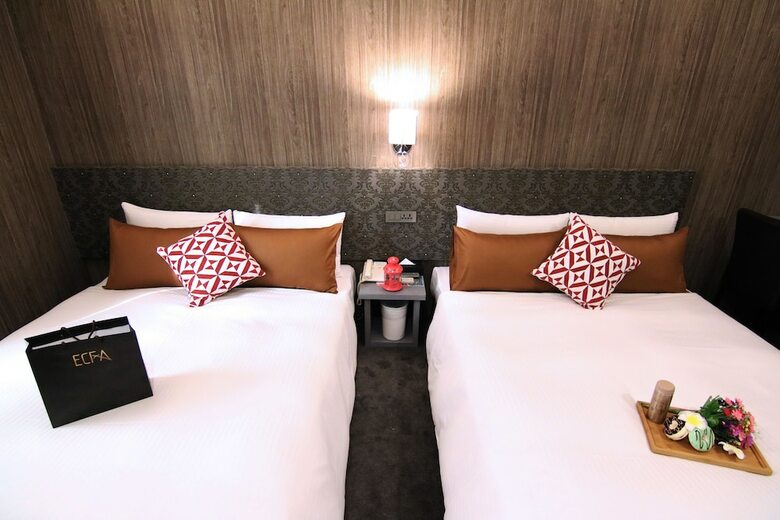 Ximen 101-s Hotel