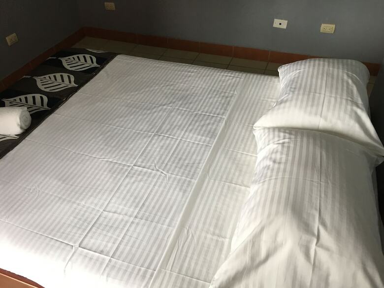 Fortuna Downtown Inn - Hotel