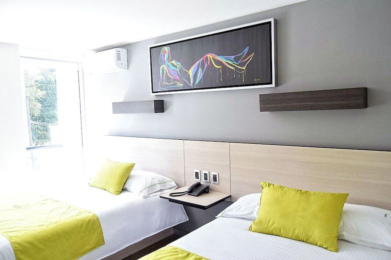 Hotel Expo Inn