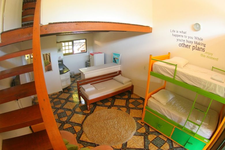 Hostal Pousada Tubes
