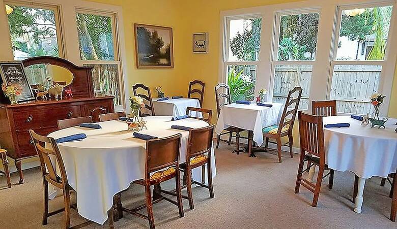 Bed & Breakfast 44 Spanish Street Inn