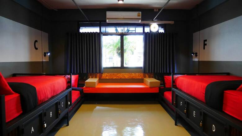 Hostal Amity Poshtel