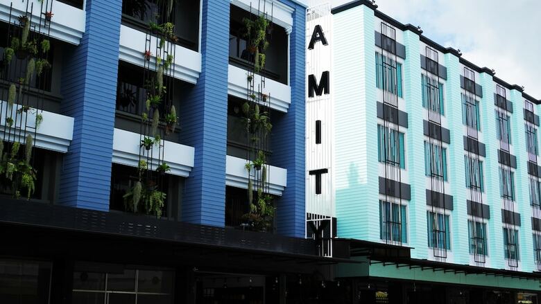 Hostal Amity Poshtel