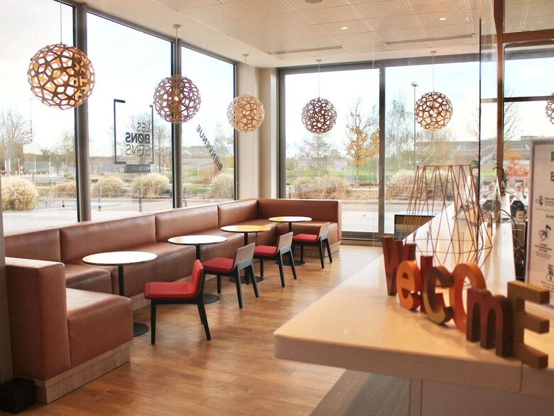 Hotel Ibis Styles Guyancourt Versailles