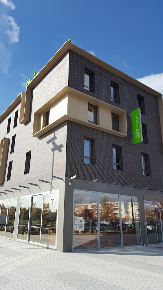 Hotel Ibis Styles Guyancourt Versailles