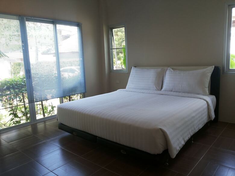 Villa Sakoo Valley Naithon Beach