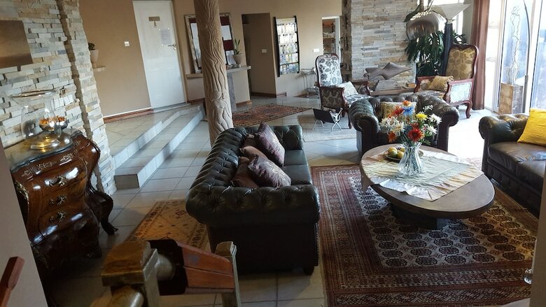 Hotel Kumbaya House