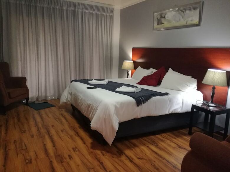 Hotel 21 On Coetzee Guest House