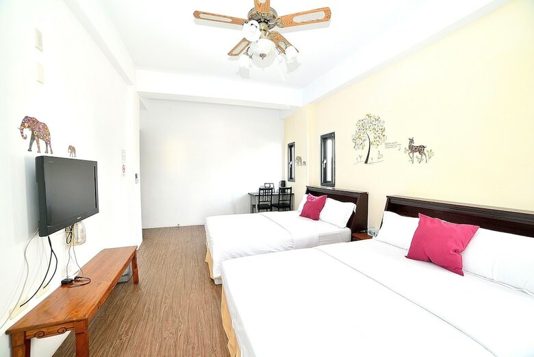 Hotel Hoyu House