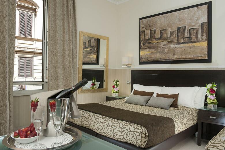 Yes Hotel