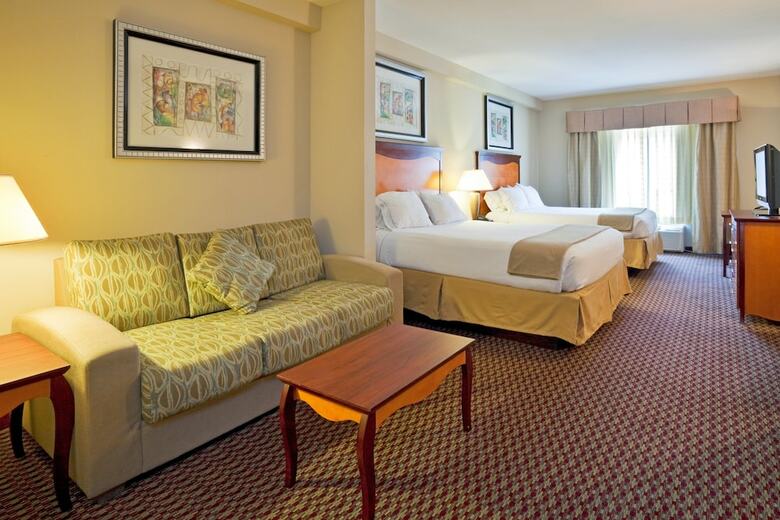 Holiday Inn Express Hotel & Suites Birmingham - Inverness