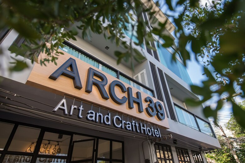 Hostal Arch39 Minimal Art & Craft Hotel