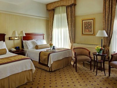 Wellington Hotel