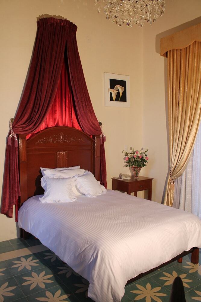 Hotel La Casa Del Marques De Comillas