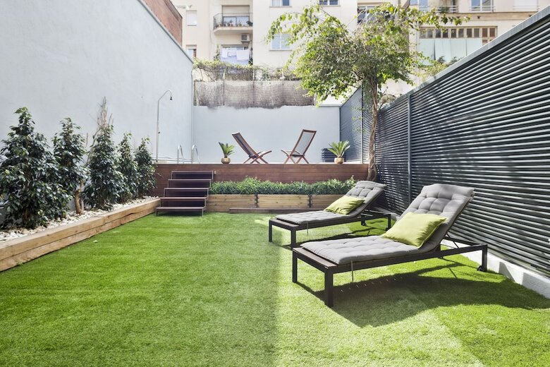 Apartamentos My Space Barcelona Private Pool Garden