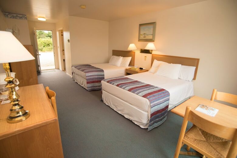 Posada Brier Island Lodge