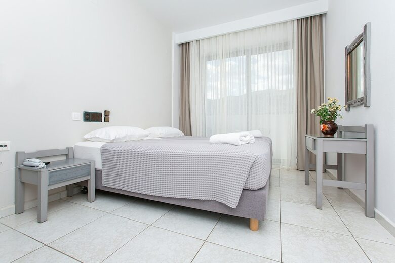 Hermes Hotel