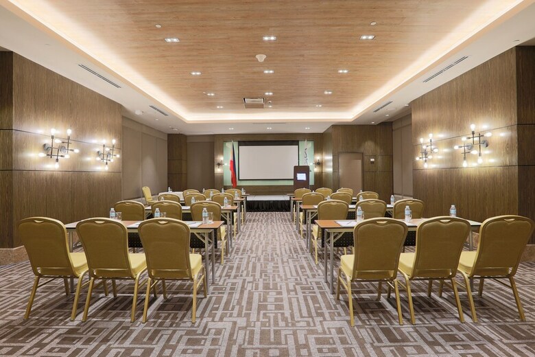 Bai Hotel Cebu