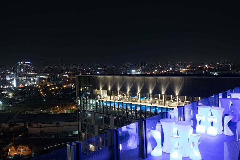 Bai Hotel Cebu