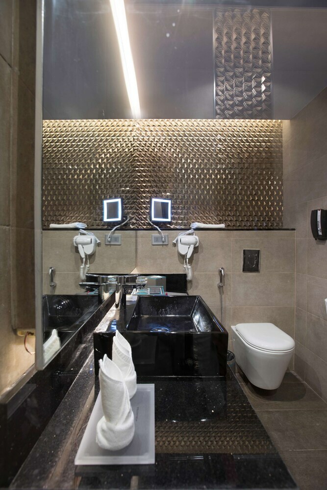 Bai Hotel Cebu