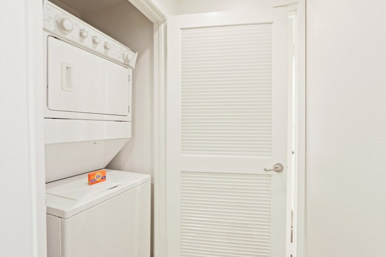 Apartamentos Global Luxury Suites At The Village