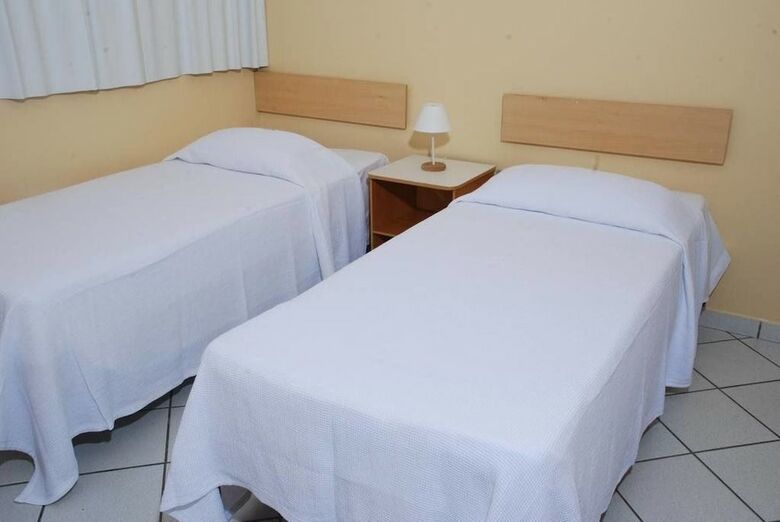 Lord Hotel Camburi