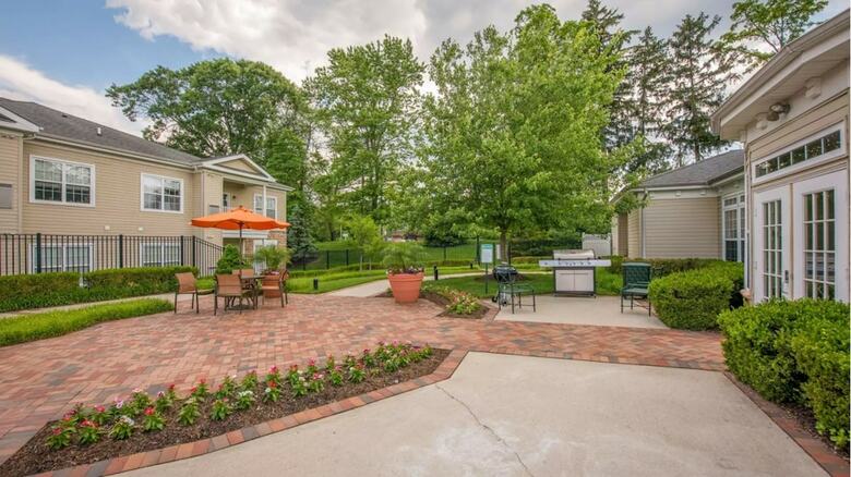 Global Luxury Suites At Cherry Hill