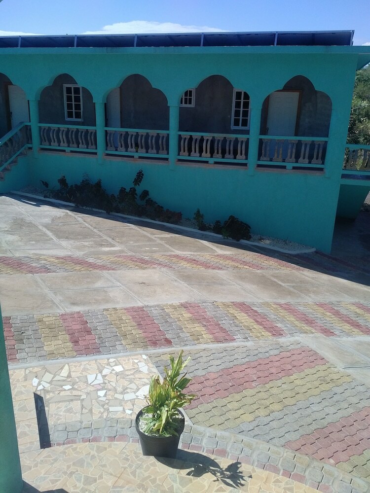 Hotel Negril Sky Blue Resorts