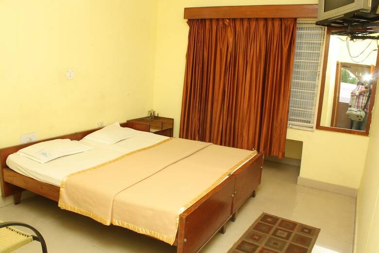 Kstdc Hotel Mayura Yatrinivas