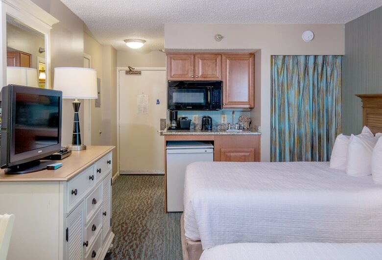 Hotel The Strand - A Boutique Resort