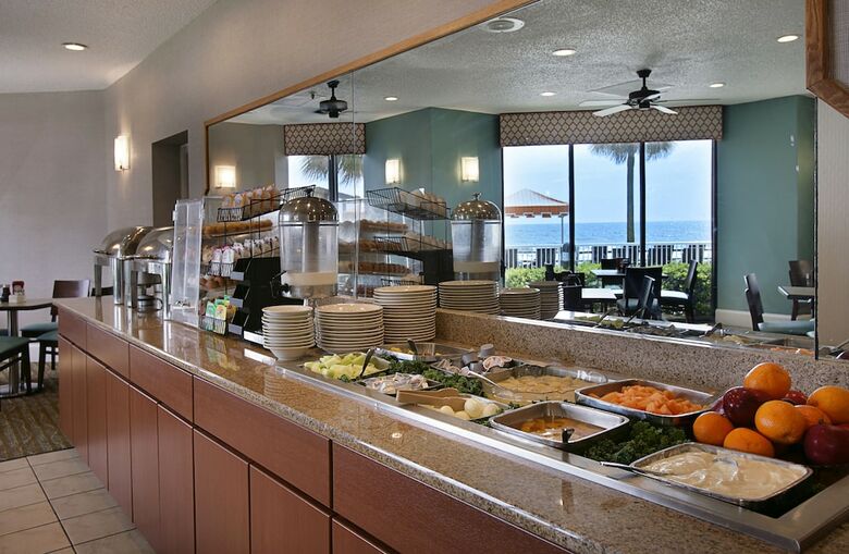 Hotel The Strand - A Boutique Resort