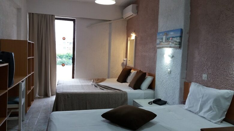 Aparthotel Angelos Beach Hotel