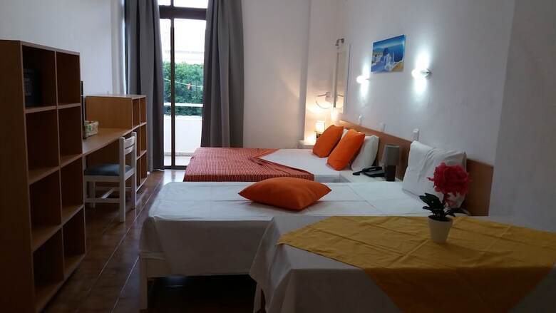 Aparthotel Angelos Beach Hotel