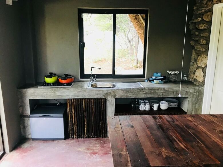 Sasa Safari Camp