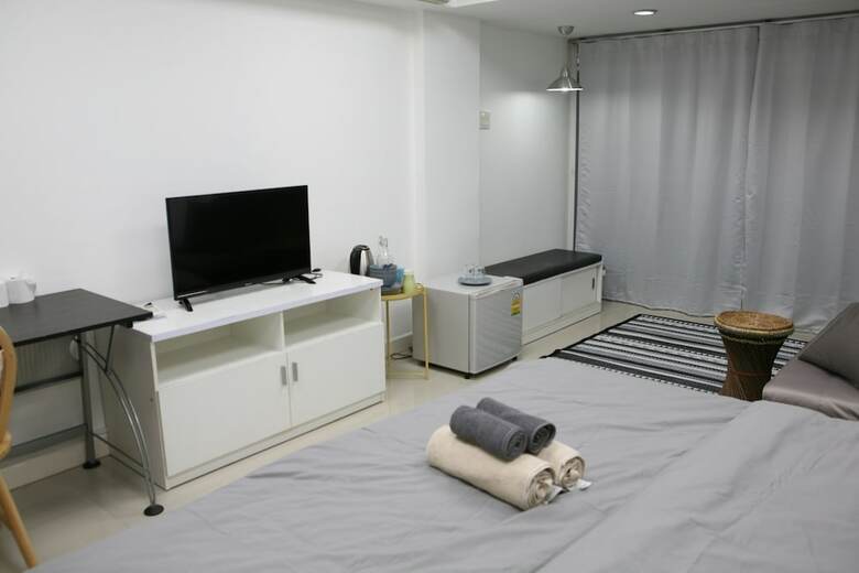 Hotel S Apartment