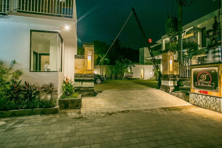 Hotel The Diana Suite Tuban