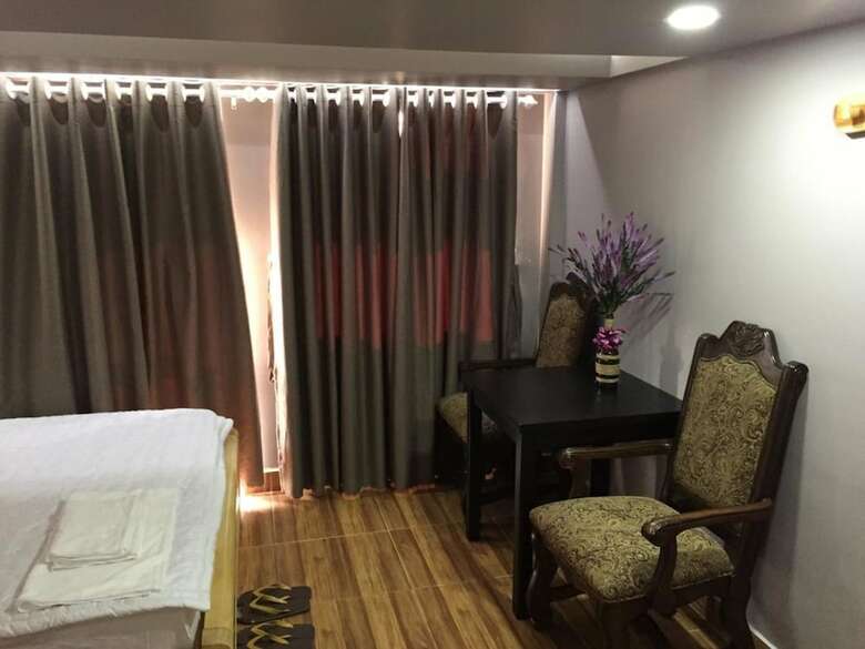 Coco Valley Hotel & Restaurant