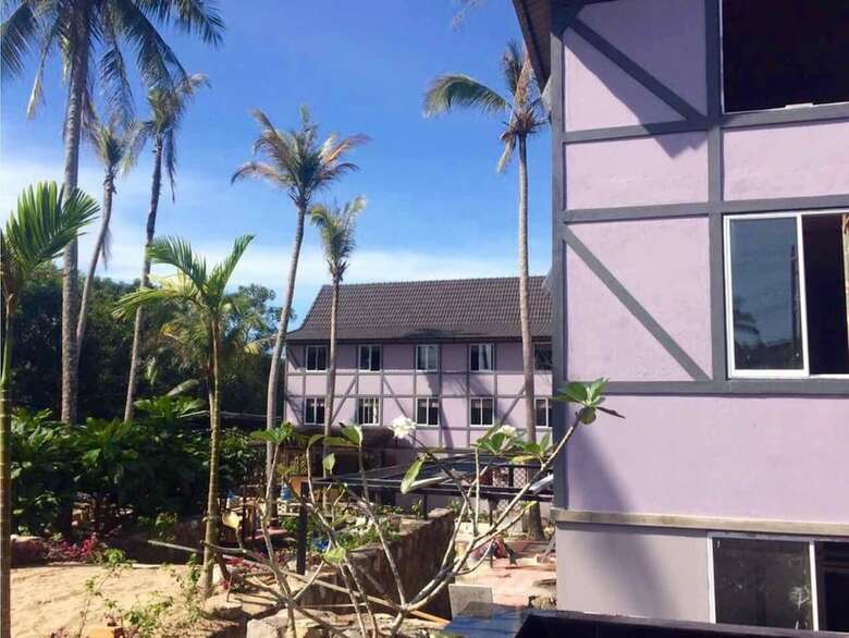 Coco Valley Hotel & Restaurant