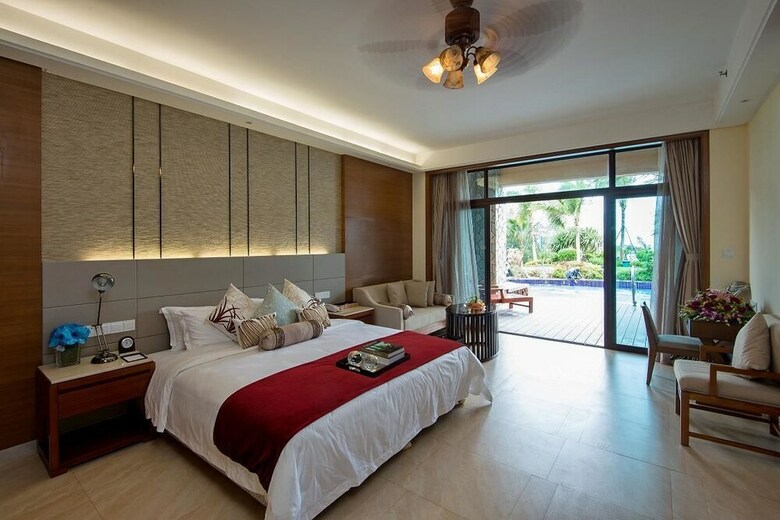 Country Garden Golden Beach Spring Hotel