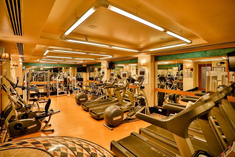Hotel Crowne Plaza Chennai Adyar Park