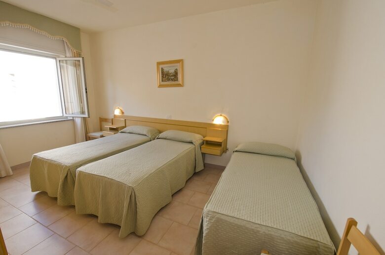 Hotel Gabbiano - Agenzia Isola Rossa
