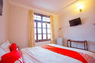 Oyo 720 Glenda Hotel