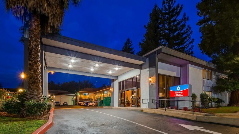 Surestay Plus Hotel By Best Western Sacramento North