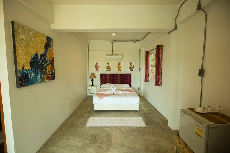 Hotel Nan De Panna Riverside Homestay
